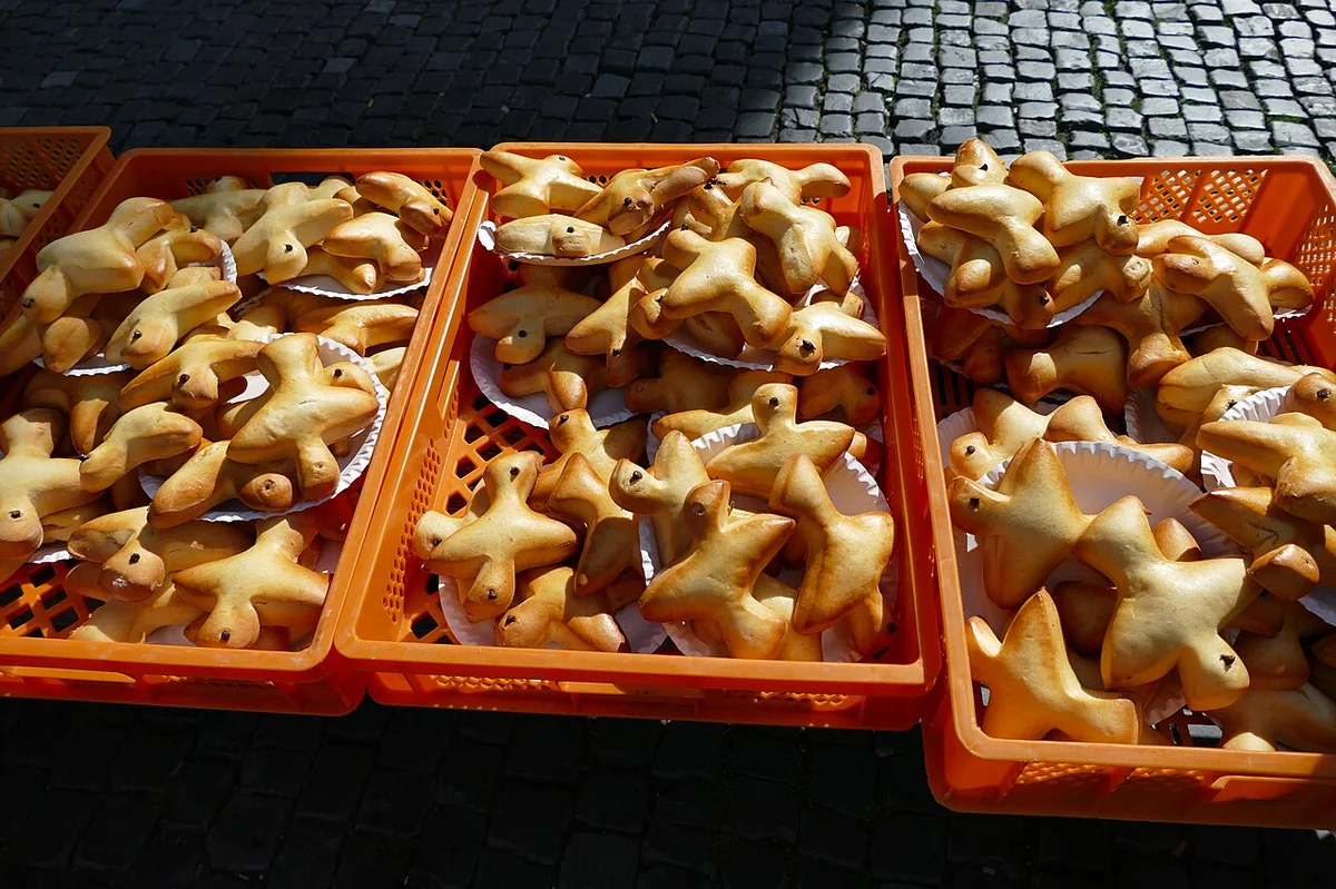 سینی شیرینی یلدا — دستور پخت گام‌به‌گام ۱۴۰۴ — مجله دلیچه