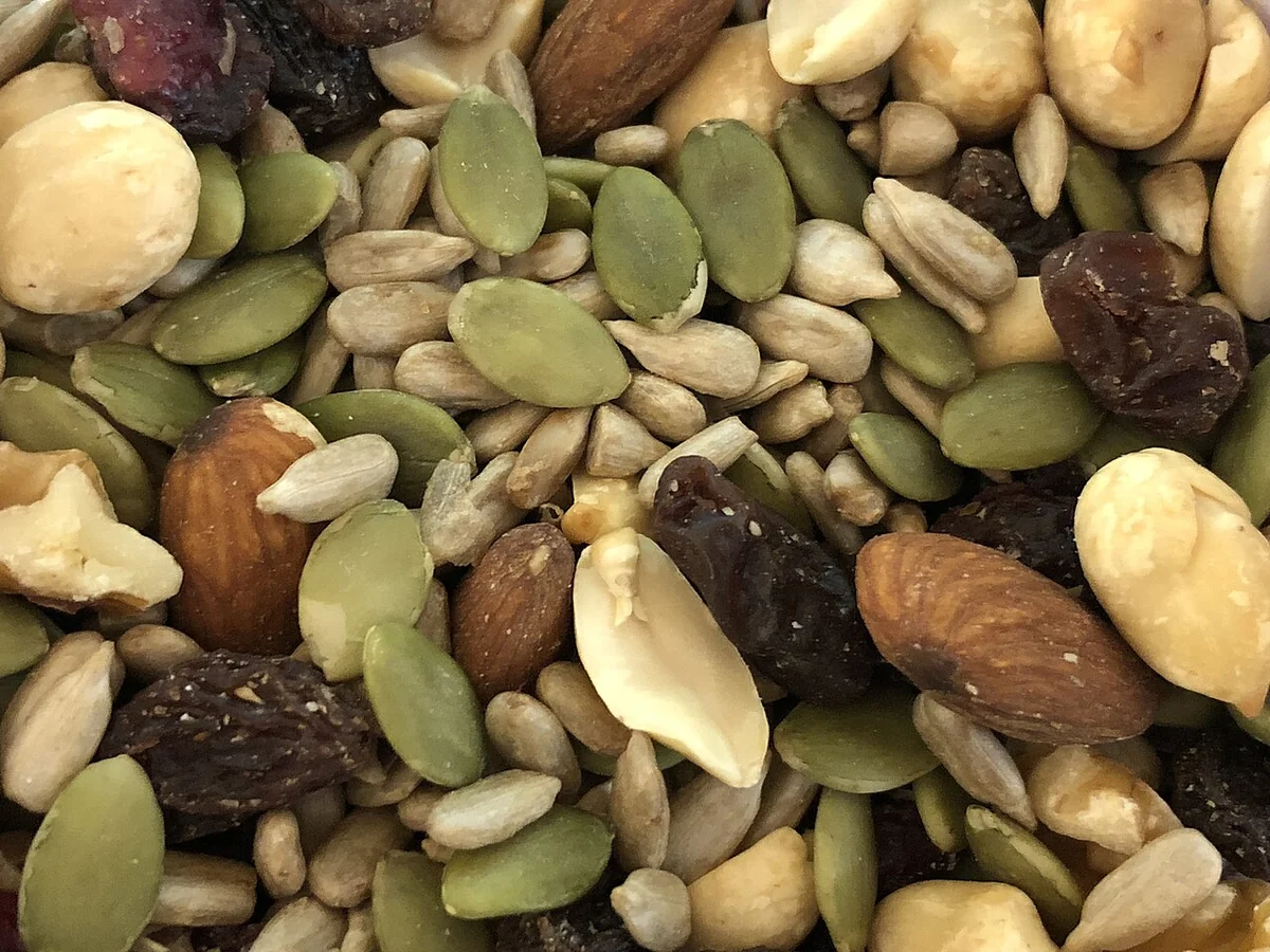 خرید بادام مامرایی ارسال به فریدونکنار — مجله دلیچه